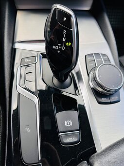 Bmw 5 Touring 520d xdrive Sportline Cz - 17