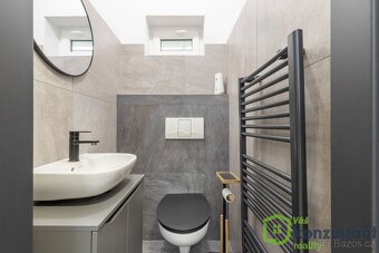 Prodej rodinného domu se dvěma samostatnými byty 214 m² Brno - 17