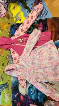 Dívčí oblečení 122/128 - 17