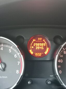 Nissan Qashqai j10 1.6 2010 - 17