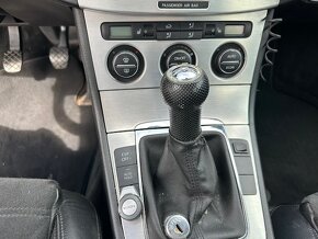 Volkswagen Passat Variant 2.0 Tdi tažné výhřev ČR - 17