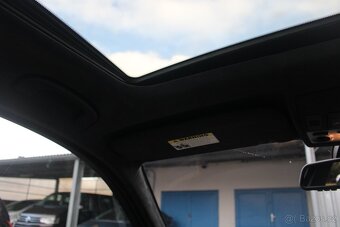 BMW E60 M5 5.0 V10 - 17