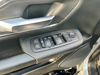 Dodge RAM 1500 5.7 HEMI 4x4 - 17