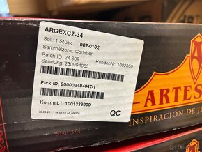 Ukulele konceetni, cestovni / spanelska kytara a dreadnougt - 17