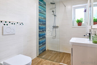 Prodej rodinného domu 5 + kk 214m² ve Stěžerách - 17