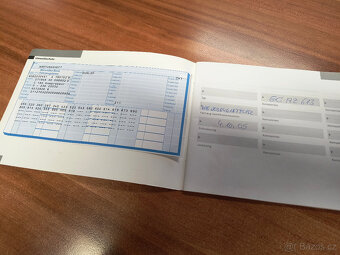 Mercedes-Benz Třídy C 180 K BI-XEN/KŮŽE/VYHŘ.SED/PDC/ALU/PC/ - 17