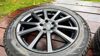 Zimní kompletní sada kol 225/55 R18 - 17