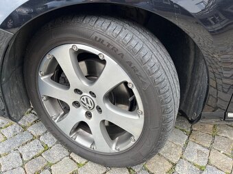 VW Passat VARIANT 2.0 TDi 103kW DSG r.v. 2013 - 17