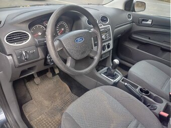 FORD FOCUS KOMBI 1.6 74KW BENZÍN - 17