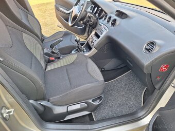 Peugeot 308 SW 7místné - 17