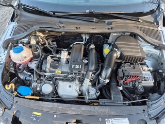 Škoda Rapid Spaceback SPORT 1.2 TSi 77Kw PANORAMA XENONY - 17