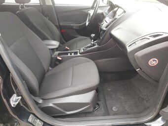 Ford Focus 1.5 TDCi, 2015, pěkný stav - 17