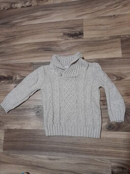 Mikiny a svetry, zachovale ve vel. 104-110/116 - 17