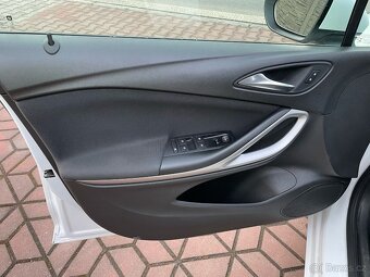 Opel Astra 1.5Cdti 1.MAJITEL ČR DPH LED - 17