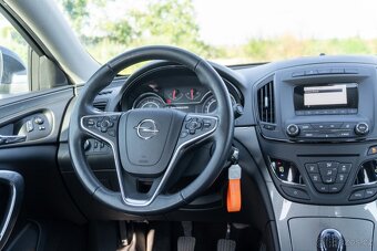 Opel Insignia 2.0 CDTI 130k Cosmo - 17