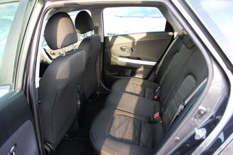 KIA Ceed 1.6 GDi 99kW serviska - 17