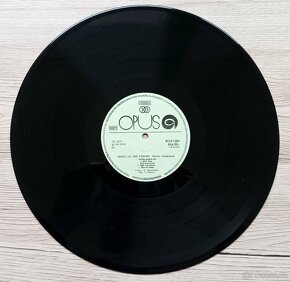 Československé dlouhohrající gramofonové desky, 8 kusů - 17