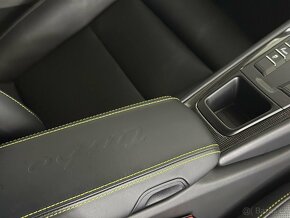 Porsche 911 (991.2)turbo s - 17