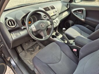 Toyota RAV4,2.2D-4D,100KW,4x4,NEMÁ DPF,BEZ KOROZE,R.V.2007 - 17