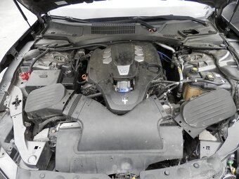 Maserati Ghibli 3.0i V6 Kůže, Navi, Havarované - 17