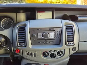 Vivaro 2.5 CDTI 107kW Cosmo 8.míst,Tažné,Klima,Navigace - 17