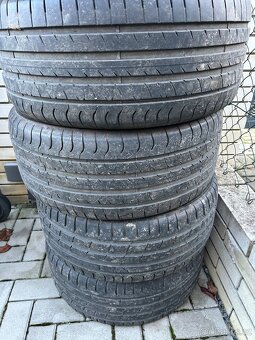 Mercedes-Benz E 250 CDI 4MATIC • 150 kW • Automat • 2014 - 17