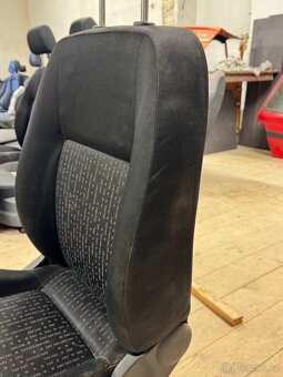 VW Passat B5, B5,5, přední sedačky - 17