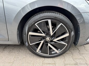 Škoda Octavia 4 2.0 TDI 110kW DSG Sportline DCC Head-up Navi - 17