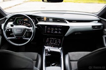 Audi E-tron 55 quattro Advanced 2019 - 17