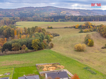 Prodej pozemku k bydlení, 884 m², Postupice, ul. Pozovská - 17