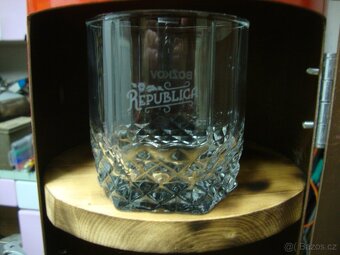 Hasící přístroj hasičák mini bar červený pěkný PC:2600Kč - 17