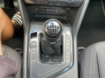 Volkswagen Tiguan, 1.4 TSI 92kW - 1xMAJ.-ALU-PDC - 17