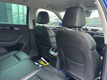 Skoda Superb 2018 - 17