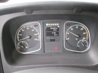 Mercedes-Benz Atego 818 -r.v.2018 - skříň+ HČ - 15 palet -E6 - 17