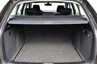 Škoda Superb II 1.6 TDi CR ELEGANCE,XENON,DKLIMA,TEMP,VÝHŘEV - 17