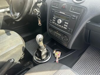 Ford Fusion 1.6 TDCi Plus - 17