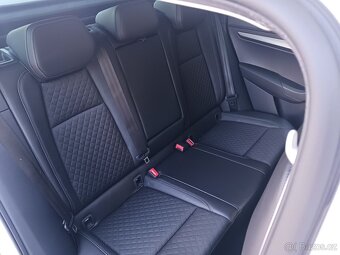 Škoda Karoq 1,6 STYLE PLUS paket COMFORT - 17