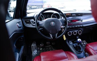 Alfa Romeo Giulietta 1.4 T MultiAir - 17