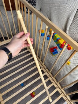 Dětská postýlka + rošt + matrace - 17