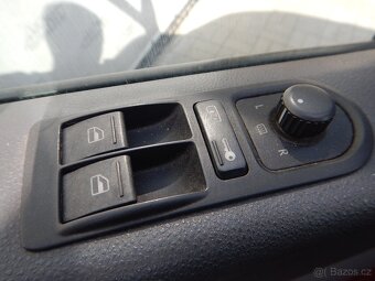 VOLKSWAGEN Transporter 2.5 TDI, 9 MÍST, TAŽNÉ - 17