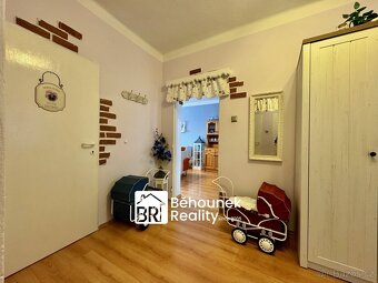 3+kk 90 m², 2 x lodžie, garáž, zahrada, možné využít jako 2  - 17