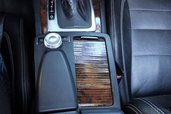 Mercedes-Benz E trieda Kabriolet 220 CDI Blue A/T - 17