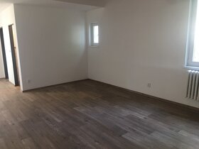 Prodej - rodinný dům, Zbraslav, 170 m².Terasa,garáž,pozemek - 17