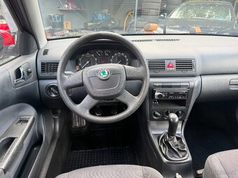 Škoda Octavia, 1.6i, 75kw Původ ČR Nová STK - 17