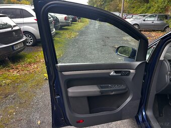 Volkswagen Touran 1,9 TDi 77kW, r.v. 2008, 7 míst - 17