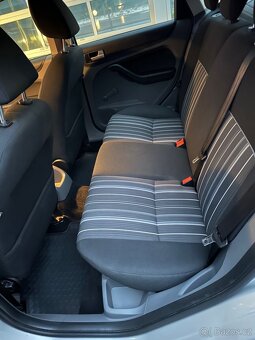 Focus Kombi 1,6 Duratec 16V 100k  Servis FORD - 17