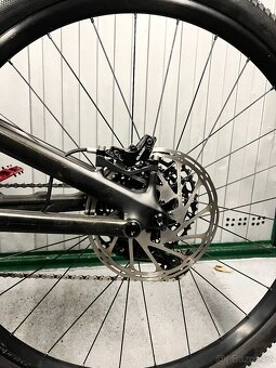 Trailové karbonové kolo Specialized Stumpjumper 29" - 17