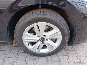 VW Golf 8 Variant Life 2.0TDI 110kW DSG Dynamic LED Virtual - 17