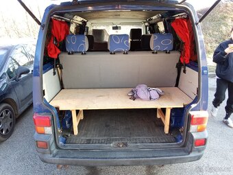 VW Transporter 4 2.5 TDI 65Kw - 17