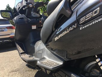 Suzuki Burgman 650 Executive - Praha - 17